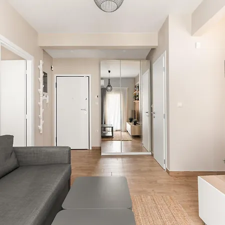 Camelia: Comfy Apartment *